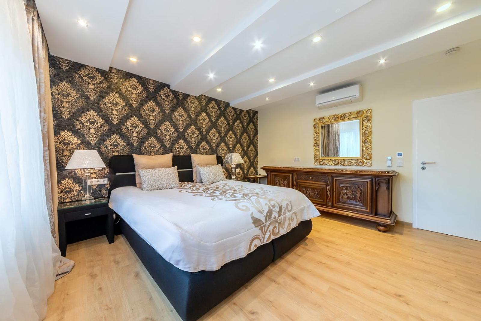 Pmc Business Apartments Рюссельсгайм Екстер'єр фото