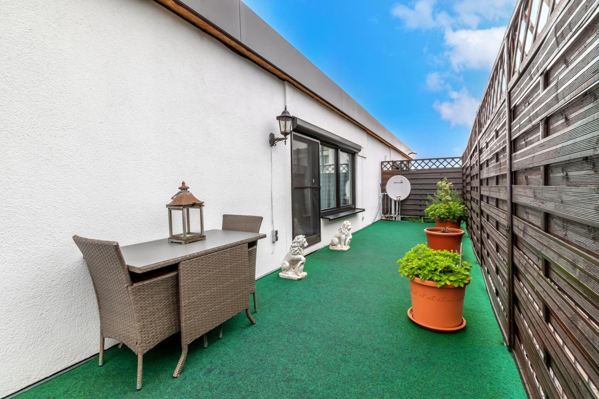 Pmc Business Apartments Рюссельсгайм Екстер'єр фото